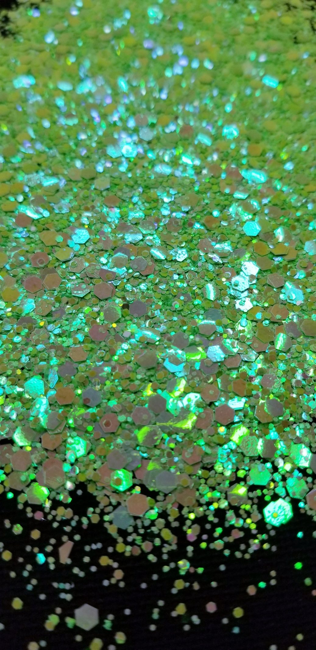 Virus (cm)