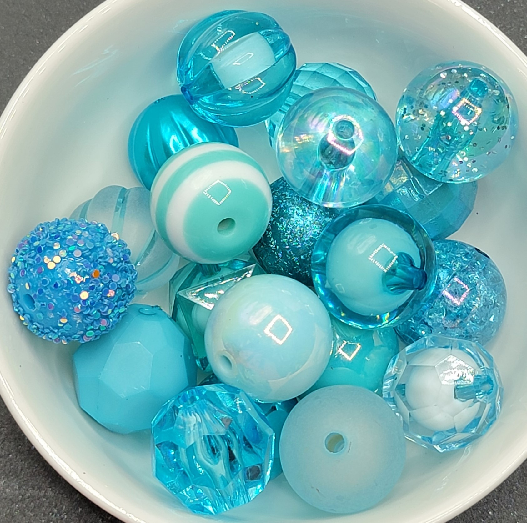 20 Piece Aqua Beads Glitter Fetish
