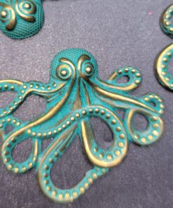 Octopus - Charm 1 piece