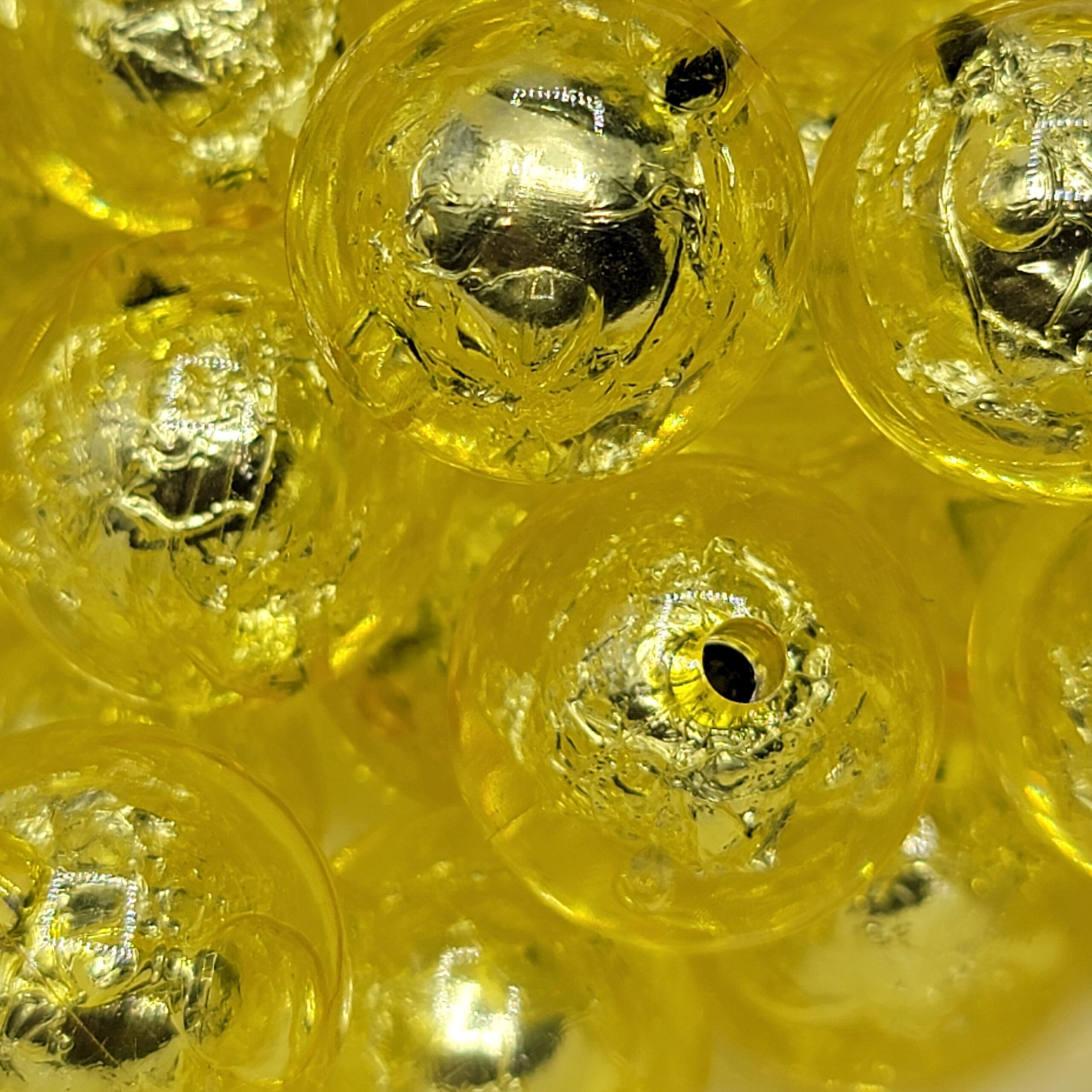 Foil Core - Yellow 5pc. - Beads