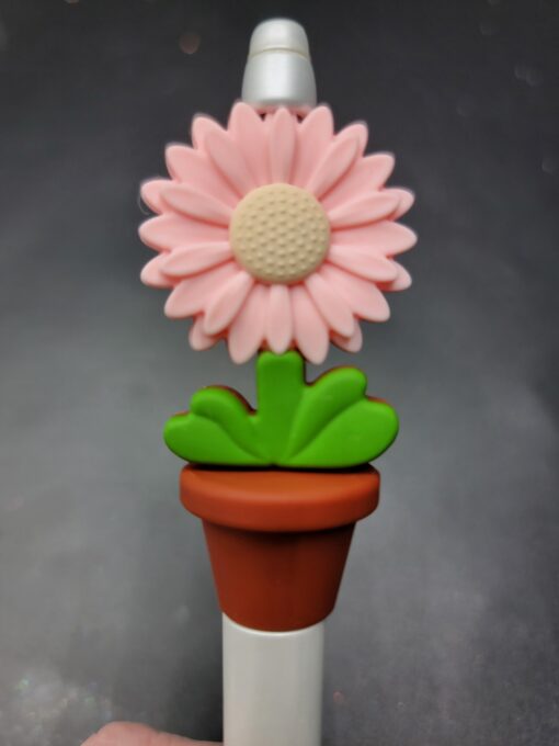 Flowerpot (D)  - Focal