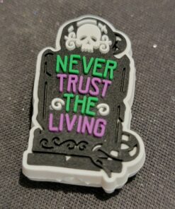 NEVER TRUST - Focal