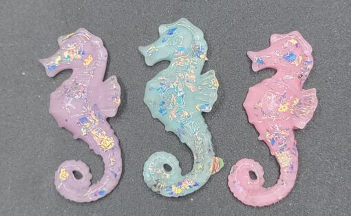 Seahorse Trio cabochon (3pc)