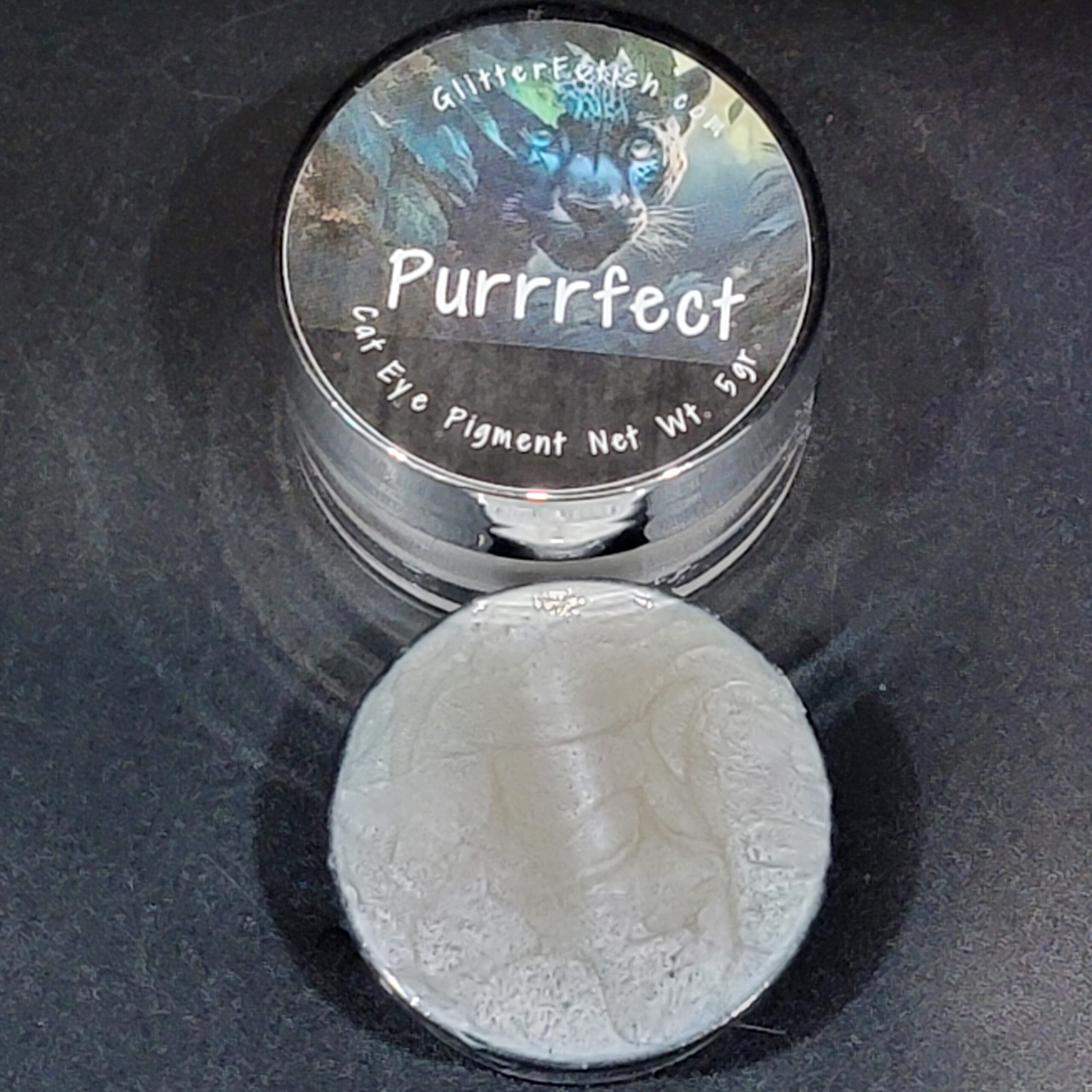 Purrrfect (cat eye pigment)
