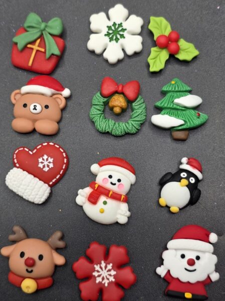 Flatback Christmas Charms (12pc)